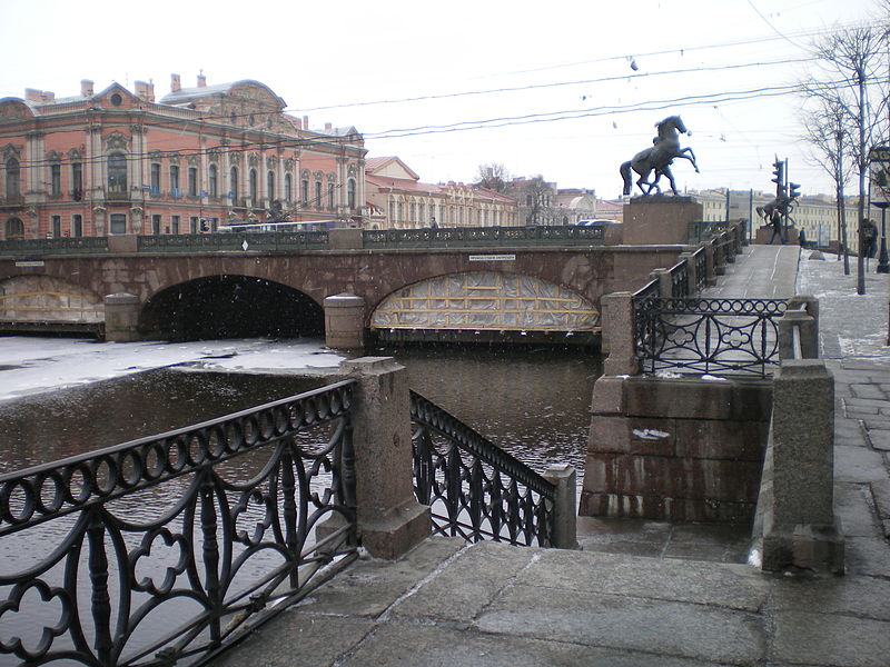 Anichkov+Bridge (2).jpg